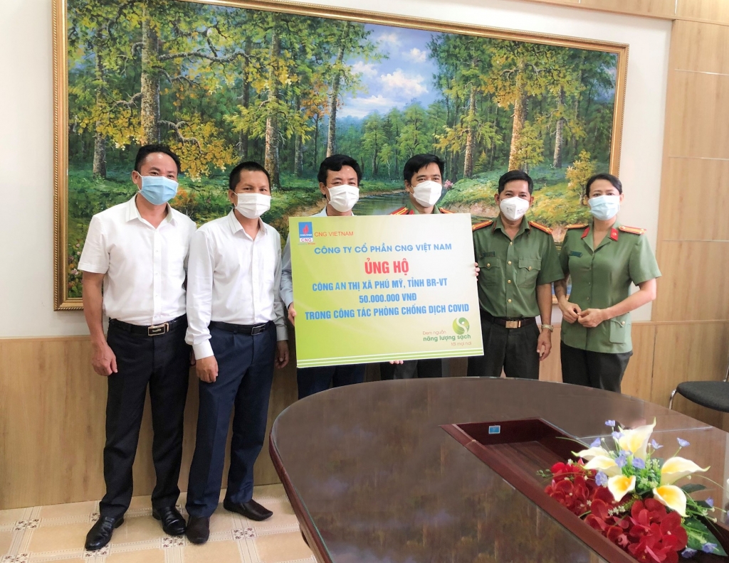 CNG Việt Nam ủng hộ các lực lượng tuyến đầu bảo vệ an ninh, trật tự, phòng chống dịch của BR-VT
