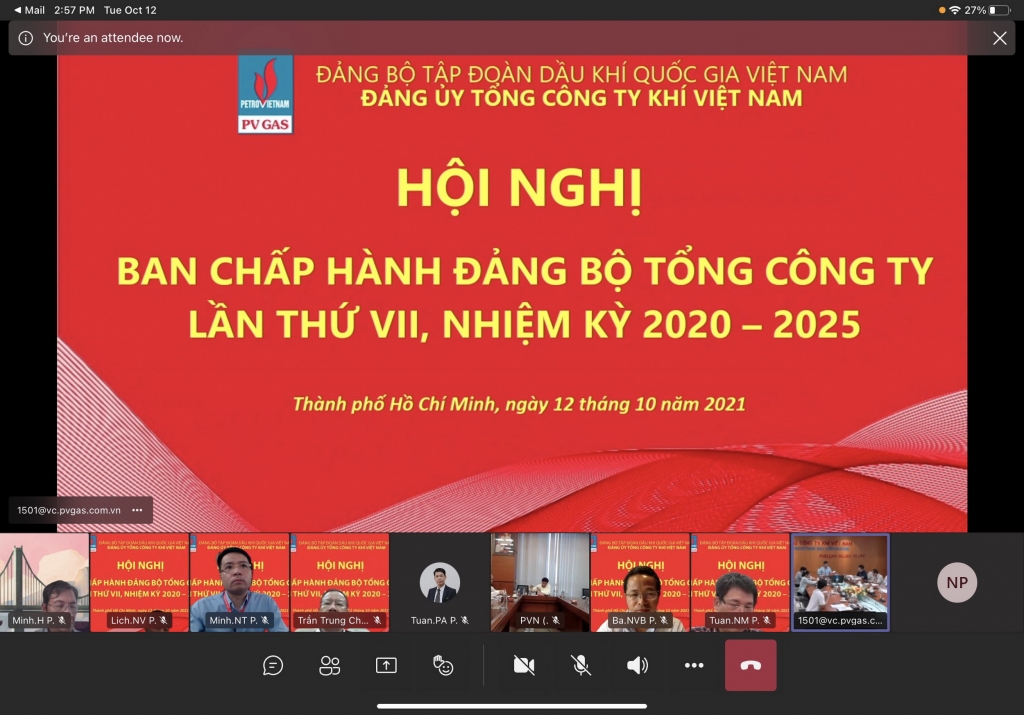 Hội nghị BCH Đảng bộ PV GAS được tổ chức trực tiếp và trực tuyến trong bối cảnh tiếp tục phòng chống dịch Covid-19