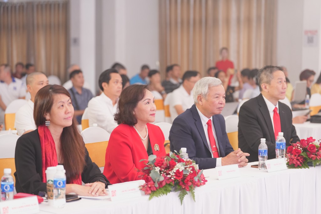 Các khách mời tham dự tại sự kiện Các khách mời tham dự tại sự kiện