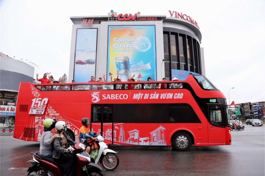 Khách tham dự “Hành trình Di sản” được trải nghiệm “city tour” vòng quanh thành phố Cần Thơ Khách tham dự “Hành trình Di sản” được trải nghiệm “city tour” vòng quanh thành phố Cần Thơ