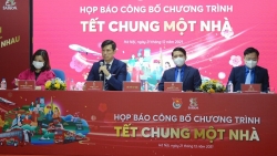 trung uong doan va bia saigon phat dong chuong trinh tet chung mot nha