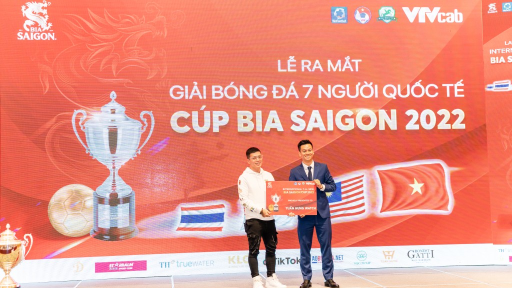 Lần đầu ra mắt Giải bóng đá 7 người quốc tế Cúp Bia Saigon 2022