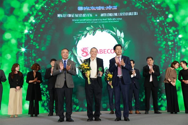 SABECO được vinh danh trong Top 50 Doanh nghiệp tiêu biểu vì sự phát triển bền vững năm thứ 3 liên tiếp SABECO được vinh danh trong Top 50 Doanh nghiệp tiêu biểu vì sự phát triển bền vững năm thứ 3 liên tiếp