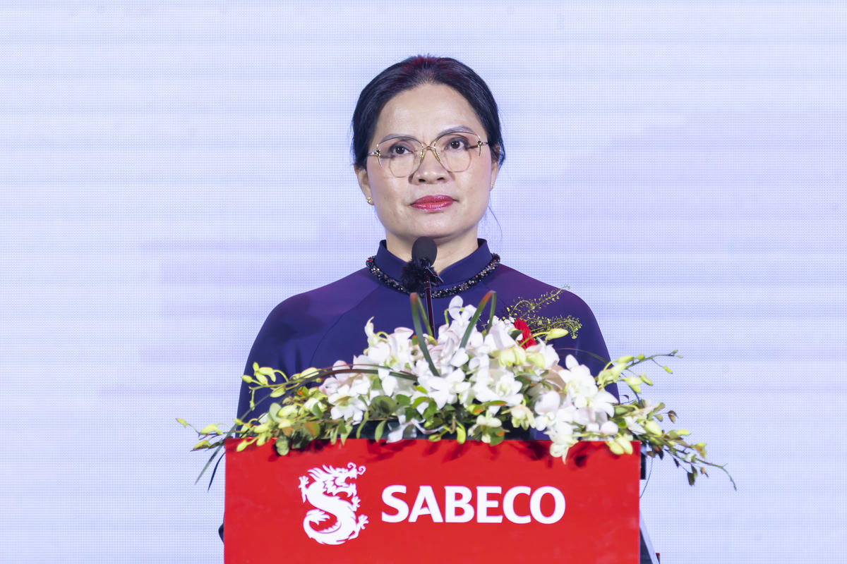 Bà Hà Thị Nga,  Phó Chủ tịch Ủy ban Trung ương Mặt trận Tổ quốc Việt Nam phát biểu tại sự kiện - 2