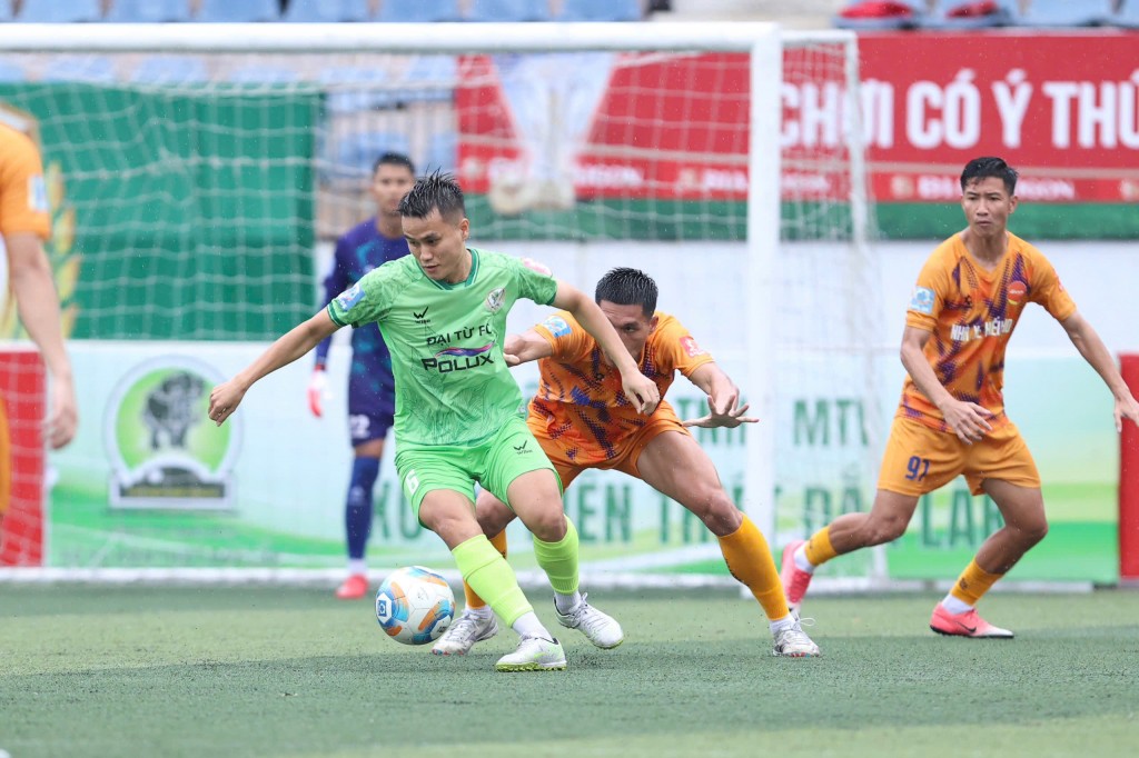 Đại Từ và Hiếu Hoa Quahaco chia điểm, bảng B “tử thần” thêm hấp dẫn Đại Từ và Hiếu Hoa Quahaco chia điểm, bảng B “tử thần” thêm hấp dẫn