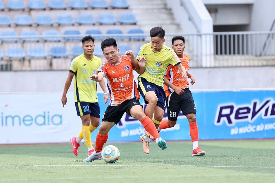 36 Hoàng Nông Thảo Vy lách qua khe cửa hẹp vào tứ kết Bia Saigon Dragon Cup 2025