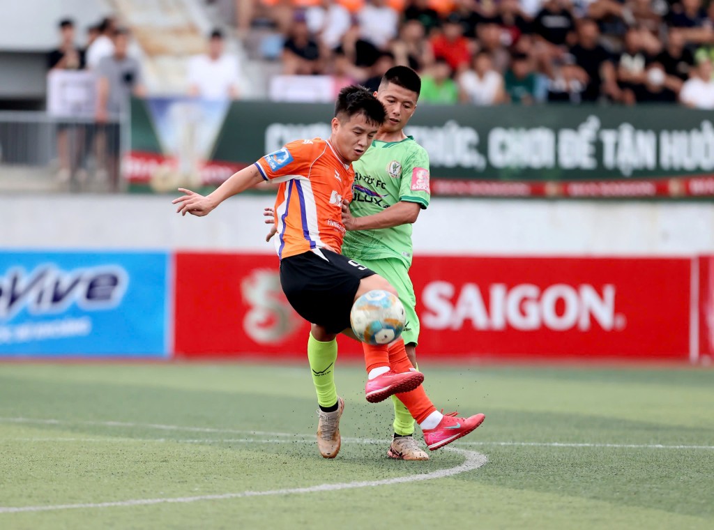 Thiên Khôi FC trở thành tân vương khu vực phía Bắc sớm 1 vòng đấu Thiên Khôi FC trở thành tân vương khu vực phía Bắc sớm 1 vòng đấu