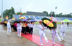 nguoi bac a vieng lang bao cong dang bac nhan ky niem 80 nam quoc khanh 29