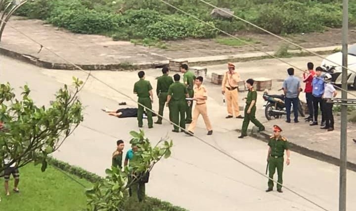 cong an ninh binh vay bat doi tuong dam chet co gai bang keo