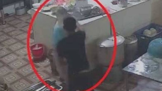 Thủ phạm tạt axit nữ nhân viên ở Hòa Bình đầu thú, khai có kẻ chủ mưu