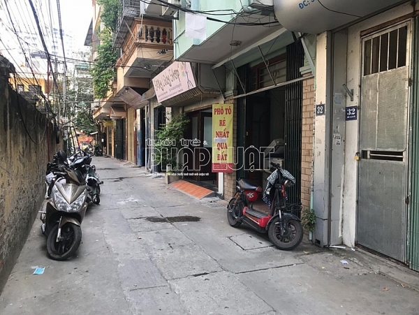 nghi van nu sinh bao chi bi sam so trung tam go bien sinh vien truong bao noi gi