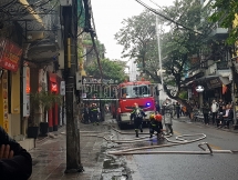 Diễn tập chữa cháy tại khu tập thể nhà phố cổ