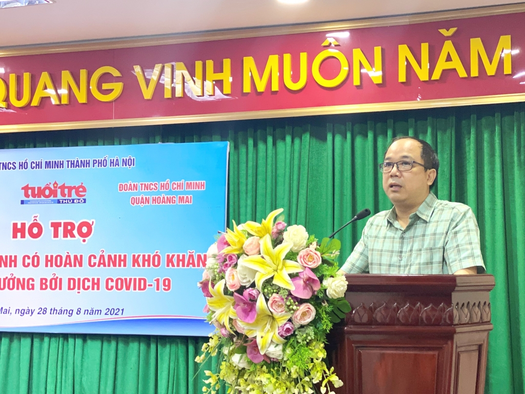 Đồng chí Nguyễn Mạnh Hưng, Tổng biên tập báo Tuổi trẻ Thủ đô phát biểu tại chương trình