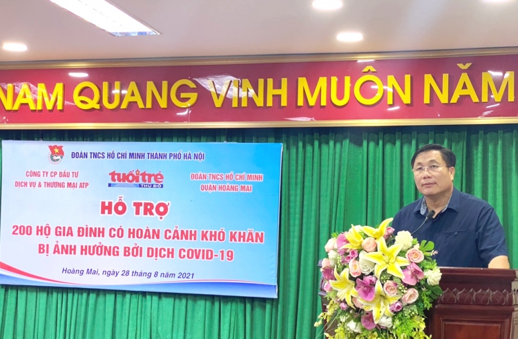 Bí thư Quận ủy Hoàng Mai Nguyễn Quang Hiếu phát biểu tại chương trình