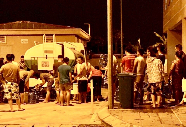 Cấp nước sạch miễn phí 24/24 cho dân cư sau sự cố đổ trộm dầu thải