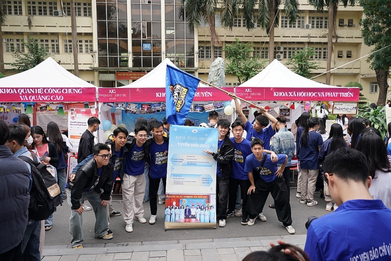 Sôi động AJC Open Day – Job Fair 2025: 