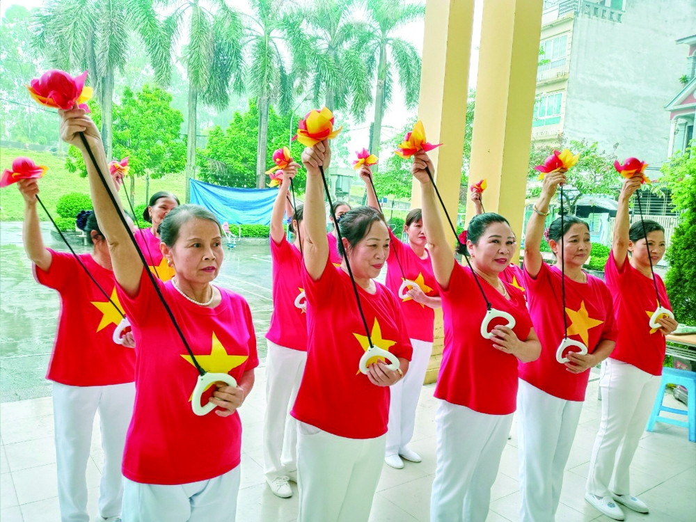 Quận Long Biên:  Đích đến là nâng cao chất lượng đời sống Nhân dân