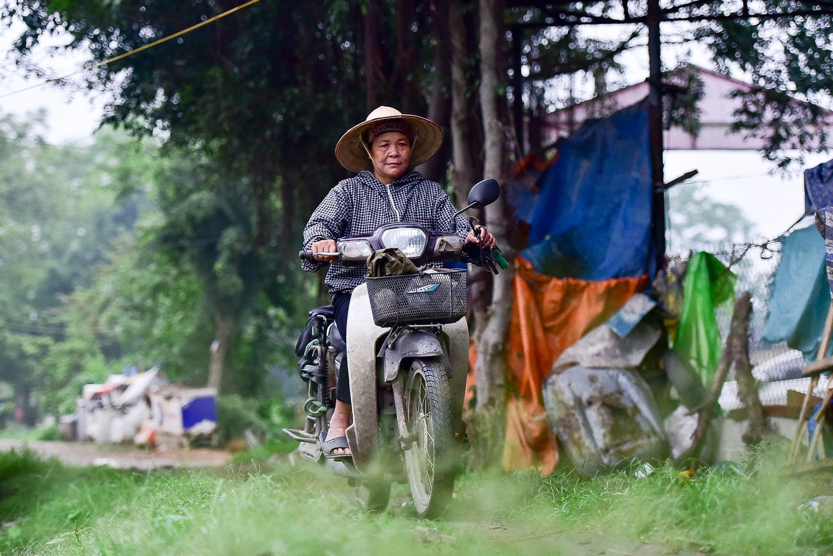 nguoi phu nu hon 35 nam hai la chuoi muu sinh o ha noi