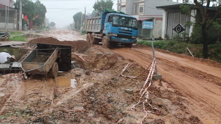 Bắc Giang: Cận cảnh con đường "đau khổ" vì chậm tiến độ tại Hiệp Hòa