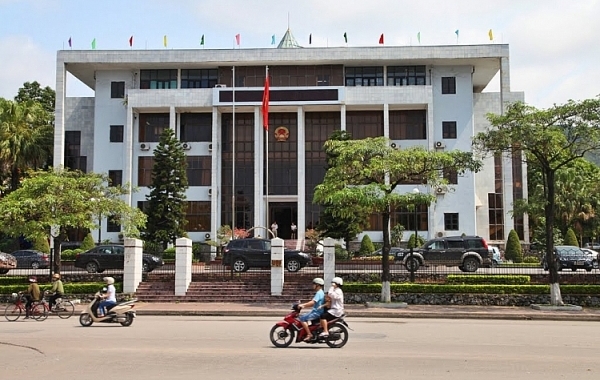 TP. Cẩm Phả: Sẽ tổ chức lực lượng bảo vệ thi công kè nếu các hộ dân cản trở