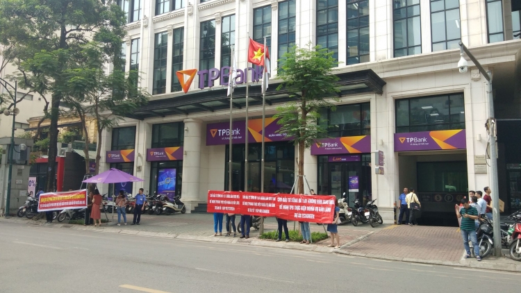 tpbank do loi cho chu dau tu khi bi khach hang to ve nghia vu bao lanh