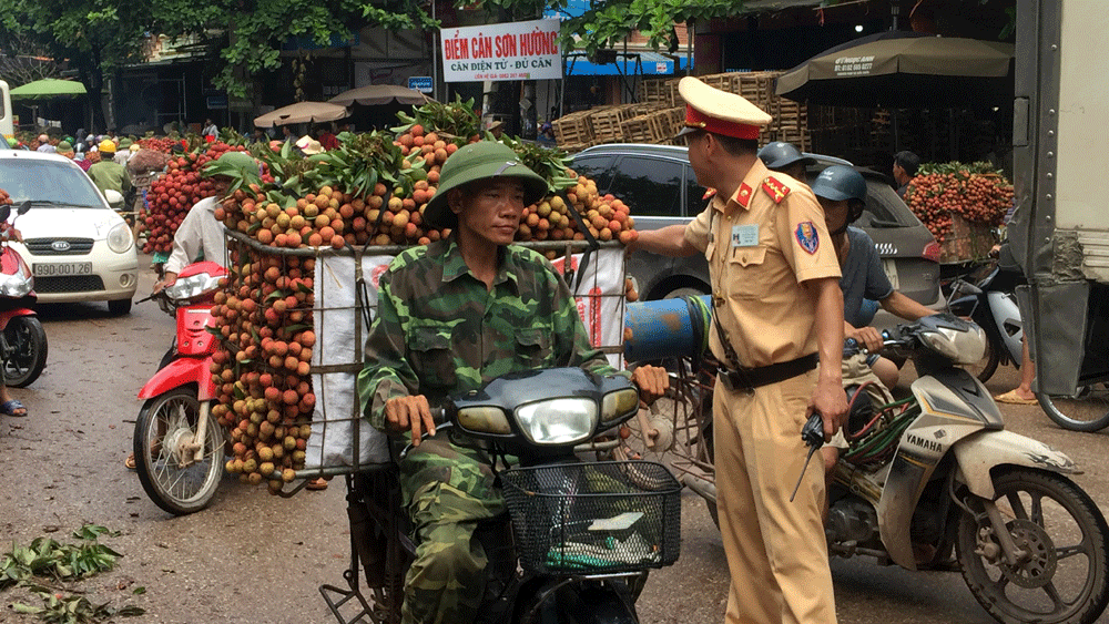 bac giang dam bao an ninh an toan giao thong cho viec thieu thu vai thieu