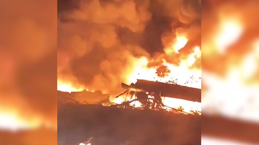 Video: Hiện trường thảm khốc vụ rơi máy bay quân sự Ukraina