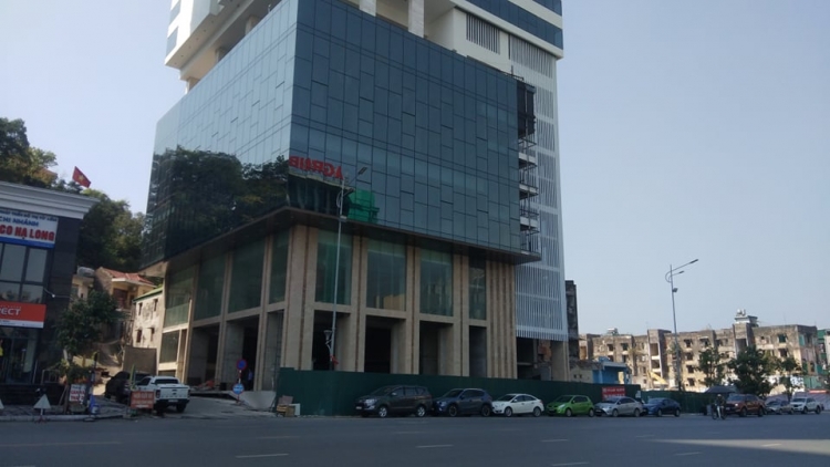 Dự án khách sạn xây dựng sai phép, trách nhiệm thuộc về UBND TP Hạ Long