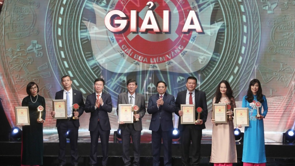 Giải Búa liềm vàng lần thứ VI-năm 2021: Các tác phẩm được đầu tư công phu, thể hiện tư duy chính trị sắc bén, trí tuệ...