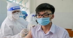 “Xuyên Tết” cùng chiến dịch tiêm chủng vaccine thần tốc mùa Xuân 2022
