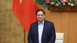 thu tuong chinh phu pham minh chinh bao dam moi nguoi dan deu duoc vui xuan don tet