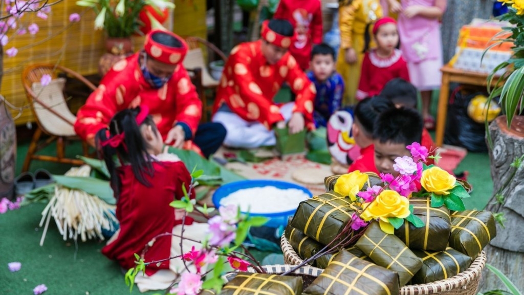 Hồn Việt qua những phong tục cổ truyền ngày Tết