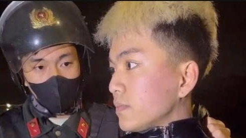 Bắt giữ nam thanh niên tàng trữ ma túy trong đêm tại phường Nếnh