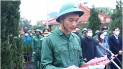 Mùa xuân - mùa tình nguyện nhập ngũ