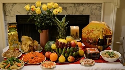 Chuẩn bị mâm cúng Rằm tháng Giêng cầu may mắn