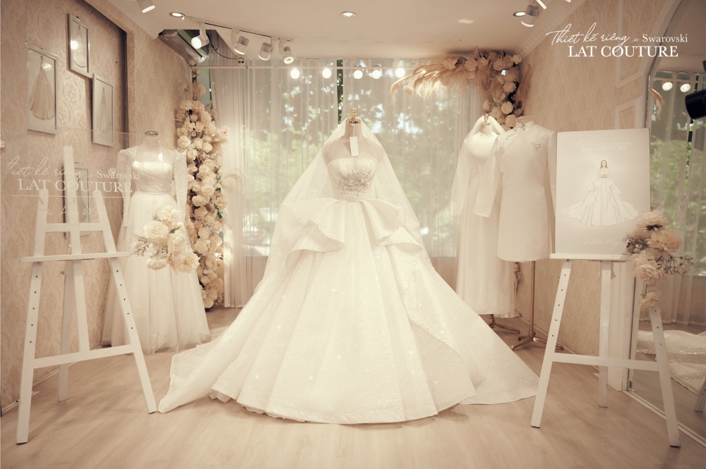 LAT Bridal - Địa chỉ váy cưới thiết kế cao cấp gây sốt ở Hà Nội có gì?