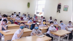 6 tinh thanh pho quyet dinh lui thoi gian hoc truc tiep