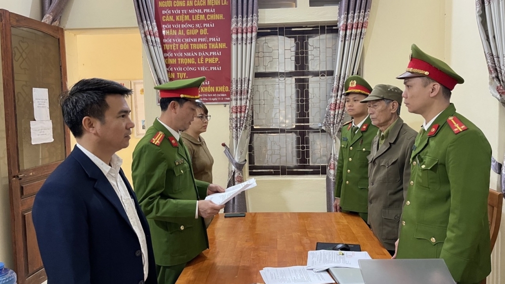 Bắc Giang: Khởi tố nguyên trưởng thôn tự ý bán ao làng