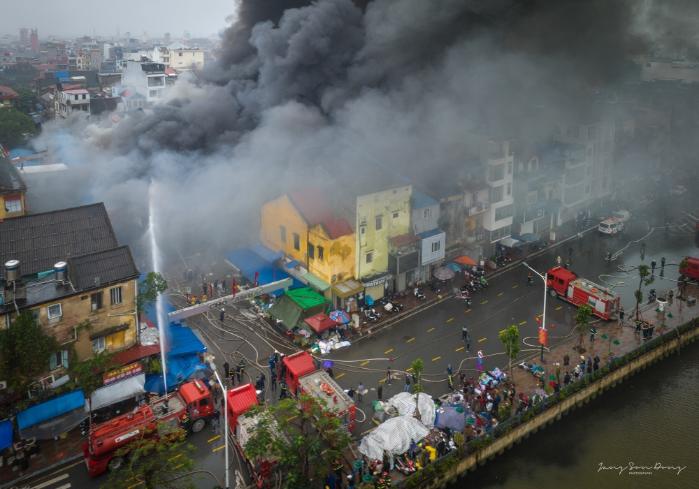 Hải Phòng: Vụ cháy chợ Tam Bạc ước thiệt hại có thể lên đến gần 100 tỷ đồng