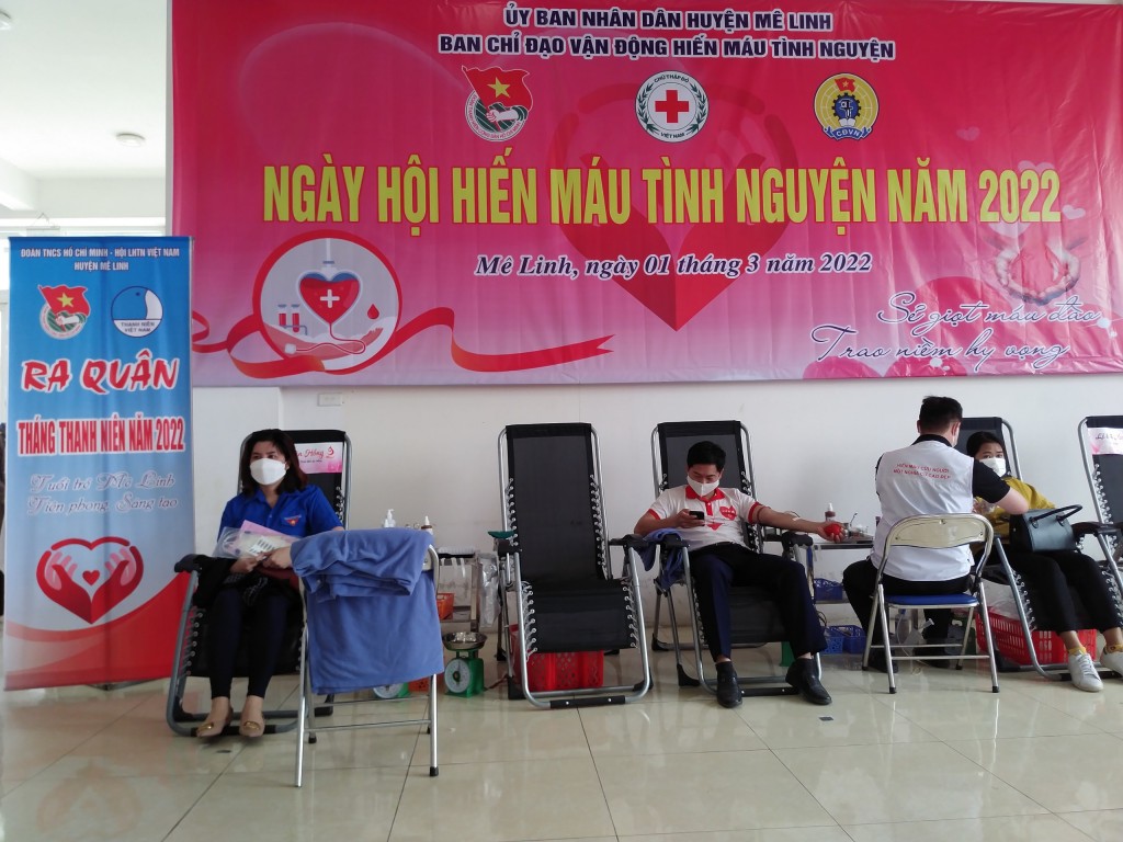 ngày hội hiến máu tình nguyện đã vận động được 202 đơn vị máu cho Viện Huyết học và Truyền máu Trung ương.