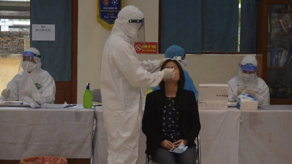 ha noi ghi nhan them 15114 ca nhiem moi covid 19 trong ngay 23