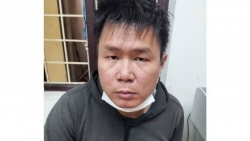 quang ninh bat giu doi tuong xong vao ngan hang doa no bom de cuop tien