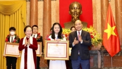 nhung dieu thu vi ve co gai vang olympic hoa hoc quoc te