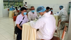 tp ho chi minh tre mac covid 19 da so trieu chung nhe nhung khong chu quan