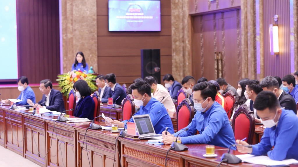Đồng chí Bí thư Thành ủy Hà Nội đối thoại với đoàn viên, thanh niên Thủ đô