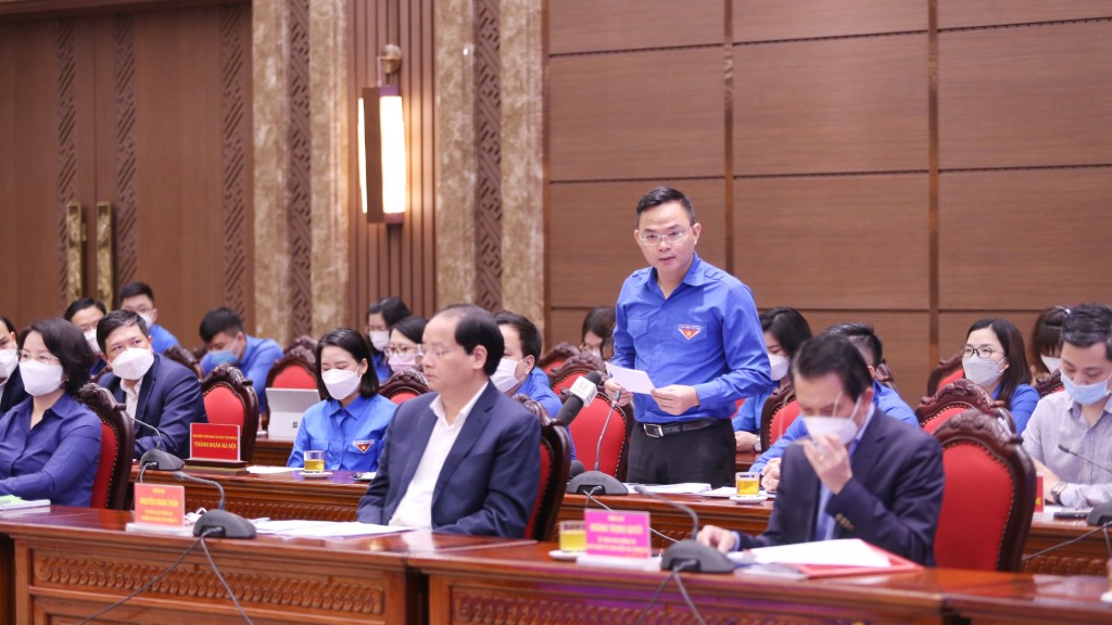 Đồng chí Bí thư Thành ủy Hà Nội đối thoại với đoàn viên, thanh niên Thủ đô