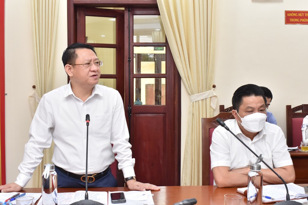 Đ/c Hoàng Anh Tuấn – Phó Bí thư Huyện ủy, Chủ tịch UBND huyện thẳng thắn nhìn nhận một số hạn chế trong công tác quản lý đất đai, trật tự xây dựng