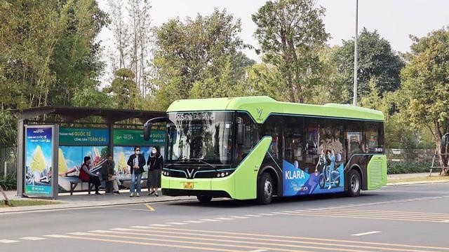 Từ ngày 1/4, Hà Nội có tuyến buýt điện thứ năm