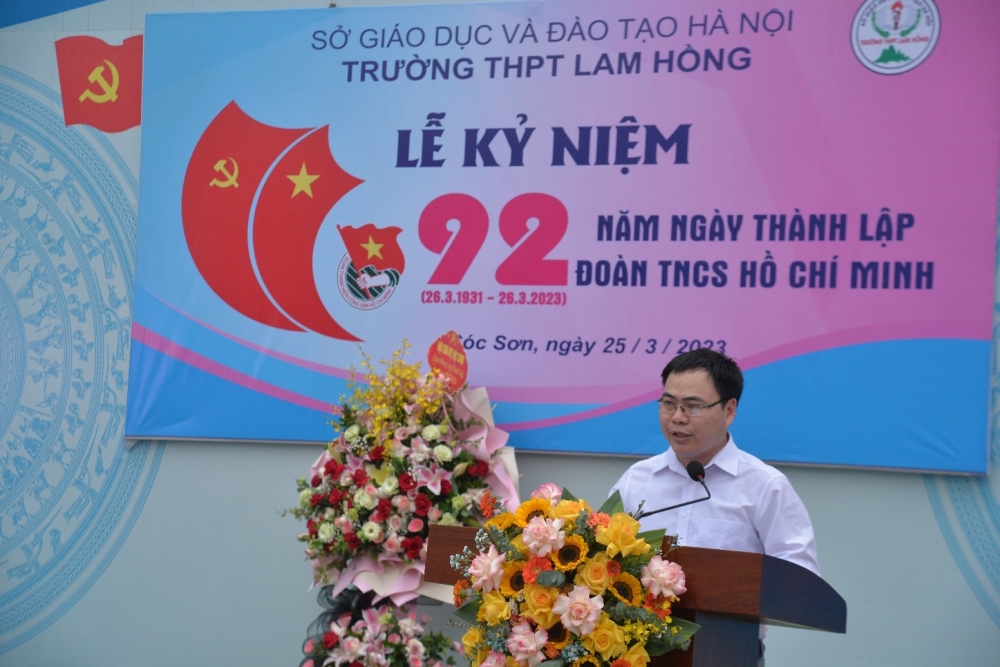 Trường THPT Lam Hồng hân hoan kỷ niệm 92 năm ngày thành lập Đoàn Thanh niên cộng sản Hồ Chí Minh