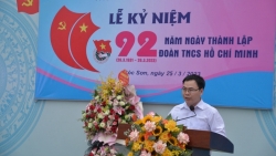 truong thpt lam hong han hoan ky niem 92 nam ngay thanh lap doan